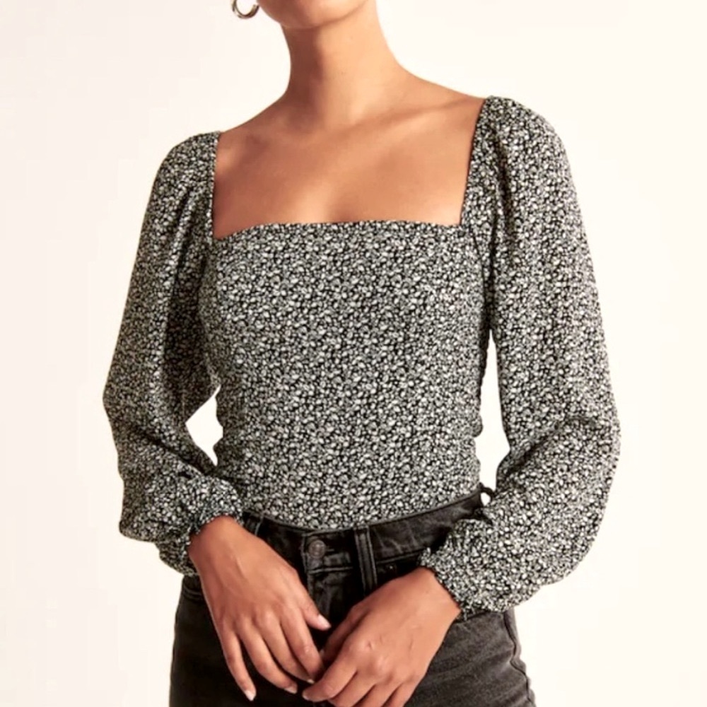Abercrombie & Fitch | Puff Bishop Sleeve Blouse